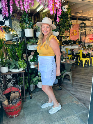 Say Hello to Our First-Ever Flower Shop Apron – The Perfect Gift Has Bloomed!