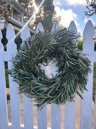 The Olive Leaf Wreath (24")