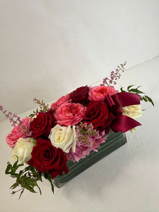 Valentine’s Low-Profile Rose & Hydrangea Romance
