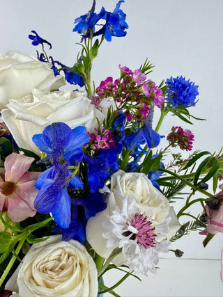 Sea Breeze Spring Flower Design