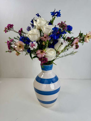 Sea Breeze Spring Flower Design